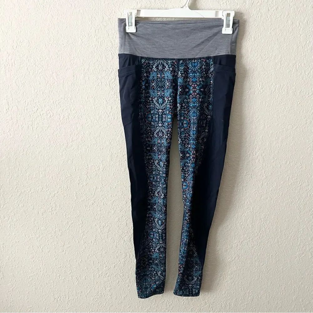 Athleta Size S Tapestry Chaturanga Leggings Multicolor Active Yoga 349034